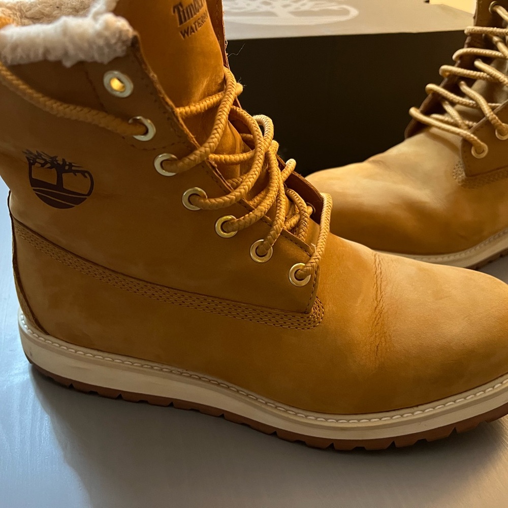 Timberland 6” Brown Men’s Boots with Shearling Collar, size 8 - Picture 3 of 11